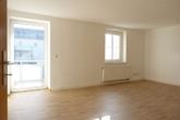 Wohnzimmer - Ziehen Sie jetzt in Ihre große 2-Zimmer-Wohnung mit Balkon