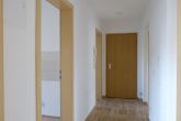 Flur - Hell, ruhig, mit Gartennutzung und Stellplatz
