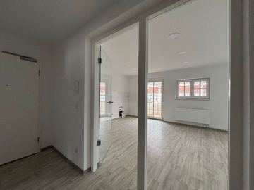 Ganz oben, mit Balkon und Stellplatz, 06237 Leuna, Dachgeschosswohnung