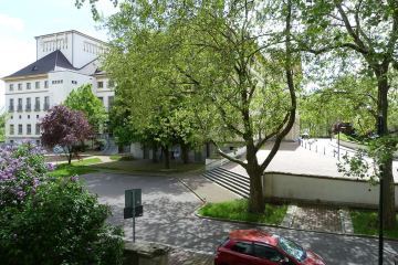 Schöne Familienwohnung mit Balkon, 06237 Leuna, Etagenwohnung